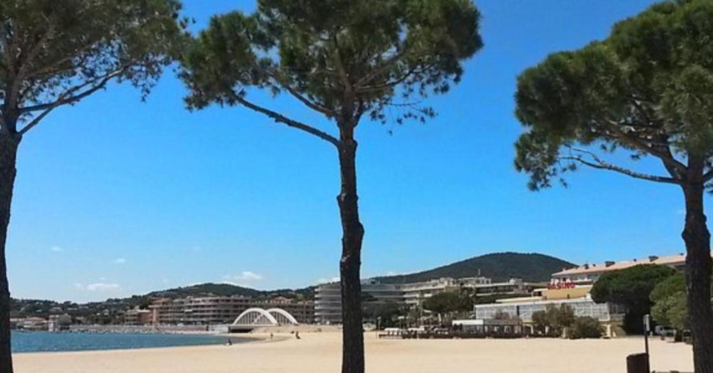 Haut De Villa A 700 Metres De La Plage, Totalement Independant Et Accessible Par Un Escalier Exterieur Sainte-Maxime Esterno foto