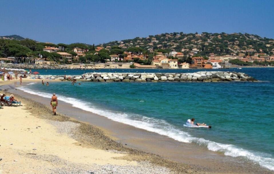 Haut De Villa A 700 Metres De La Plage, Totalement Independant Et Accessible Par Un Escalier Exterieur Sainte-Maxime Esterno foto